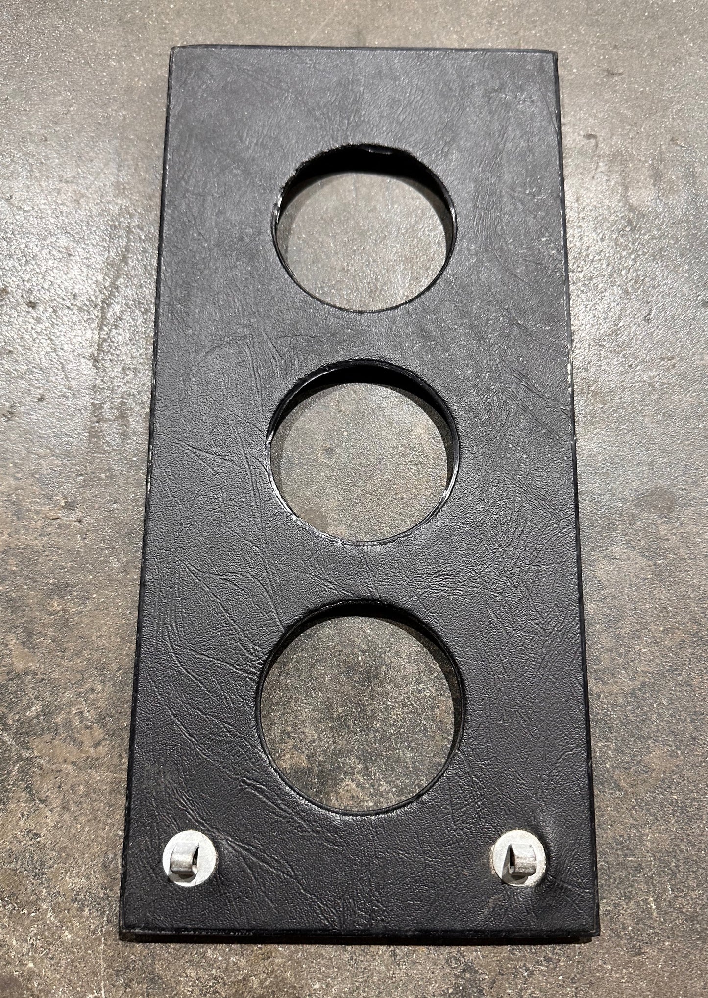 914 Center Console Gauge Mount Holder