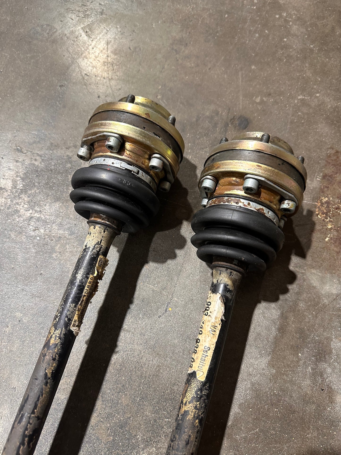 993 Drive Shafts / Axels