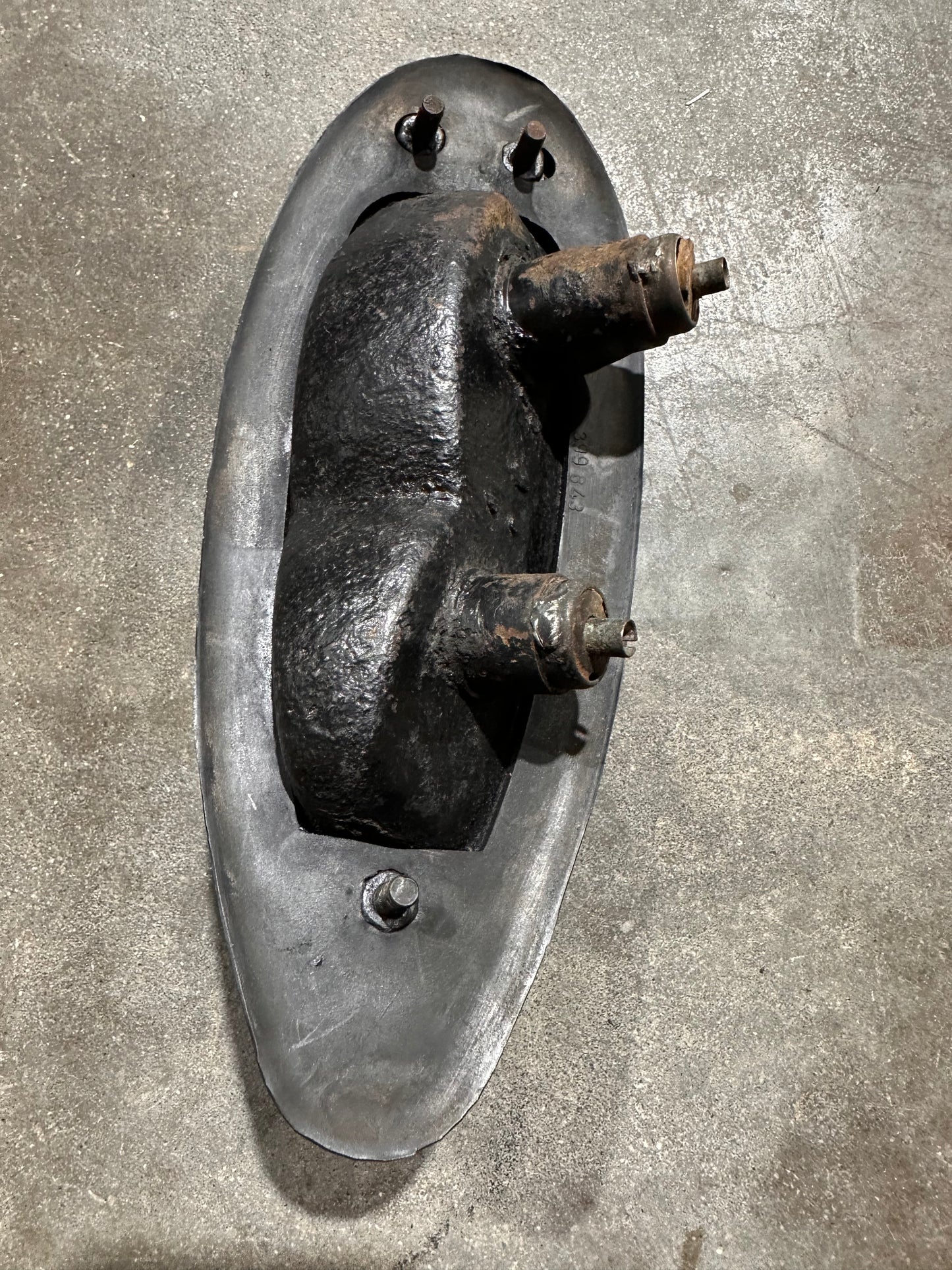 356 Rear Red Teardrop Taillight Assembly (DS)