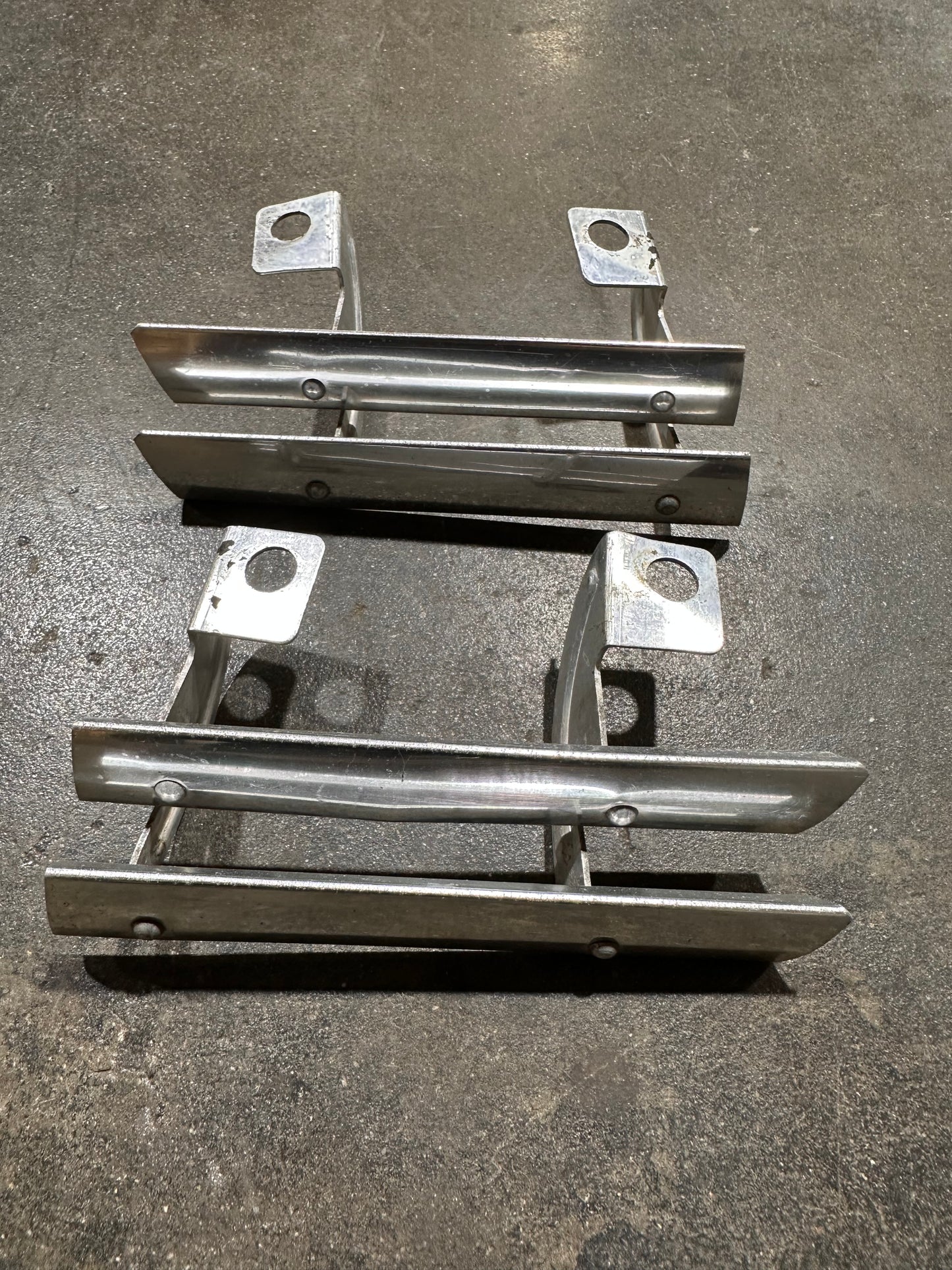 356 Upper Horn Grilles (Pair)