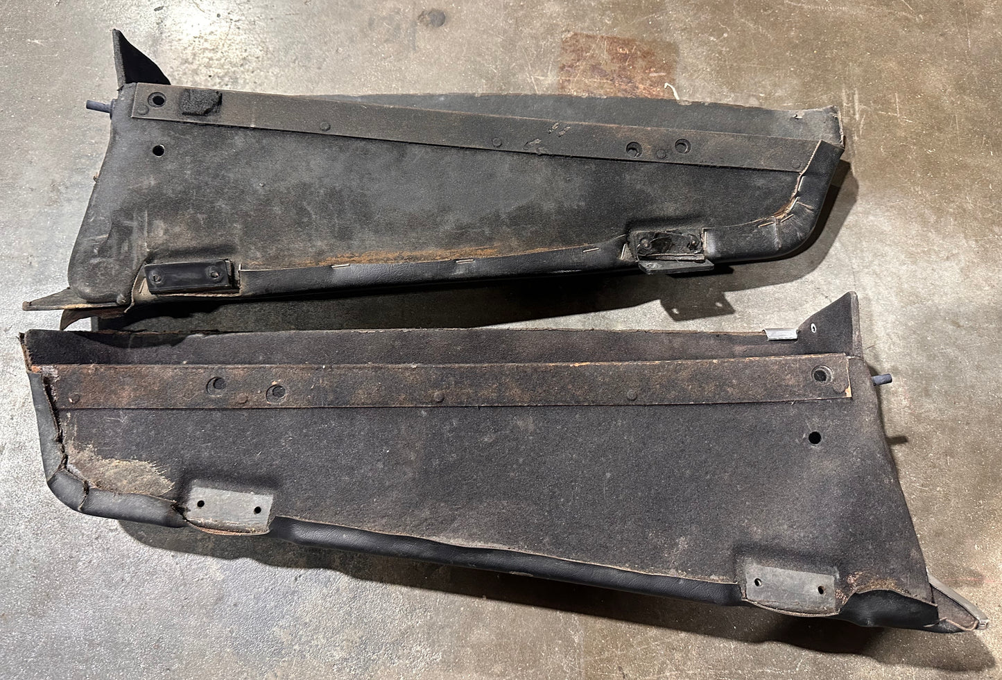 69-73 Door Pocket Set