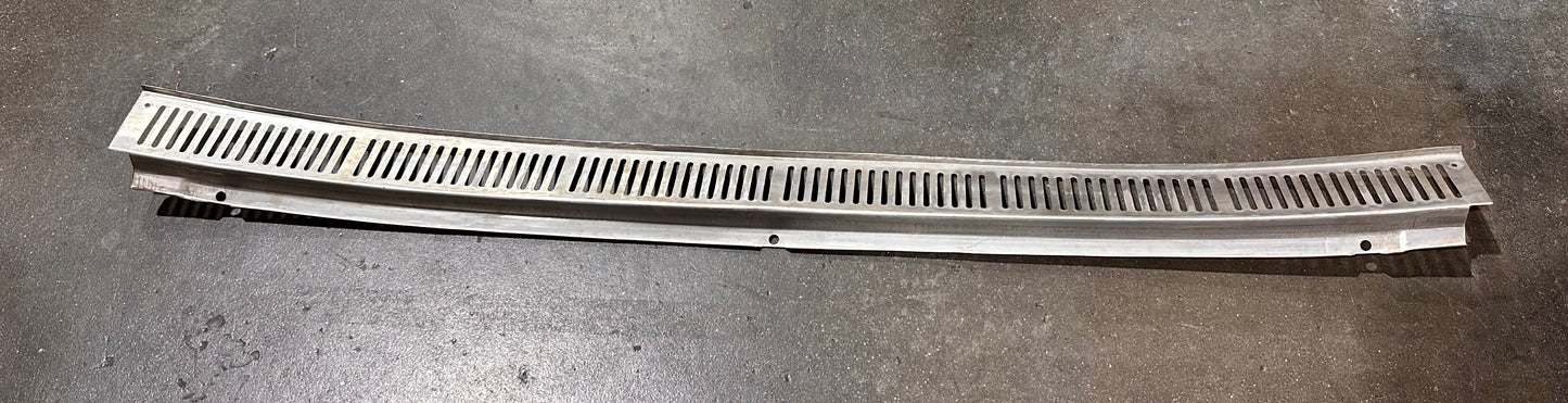 69-73 Rear Muffler Skirt