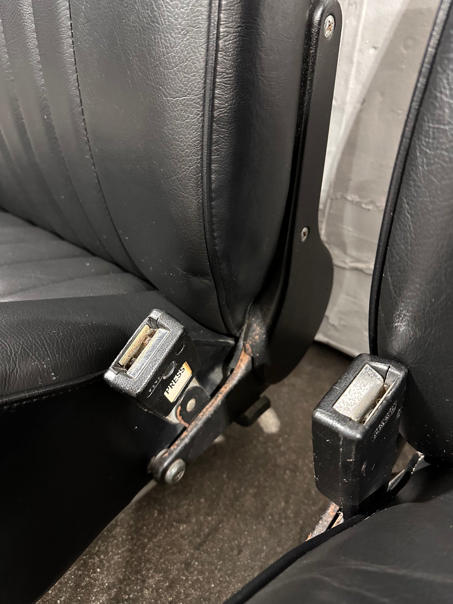 72-73 Recaro Seats w/headrests