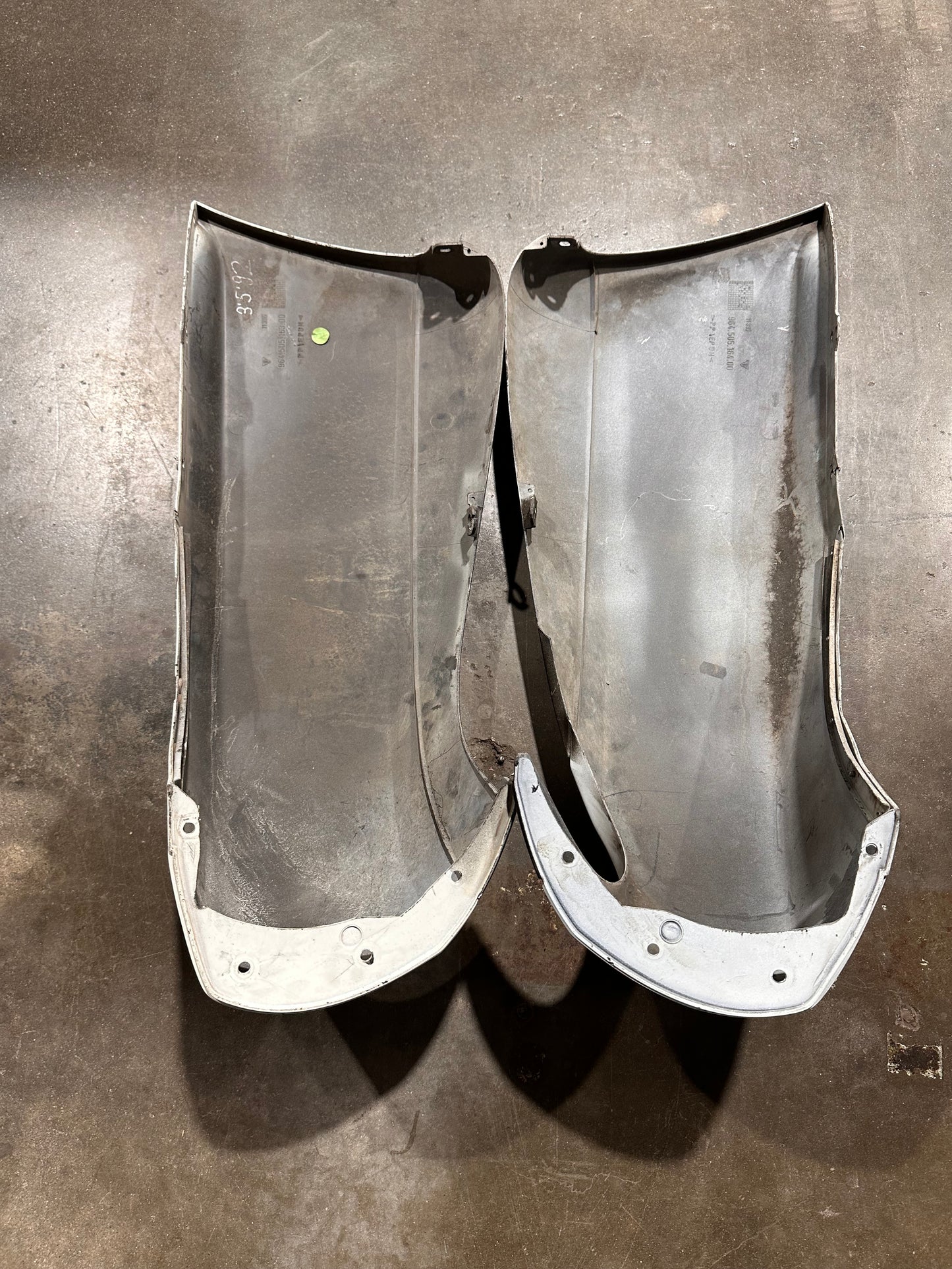 964 Rear Bumper Corner Covers (Pair)