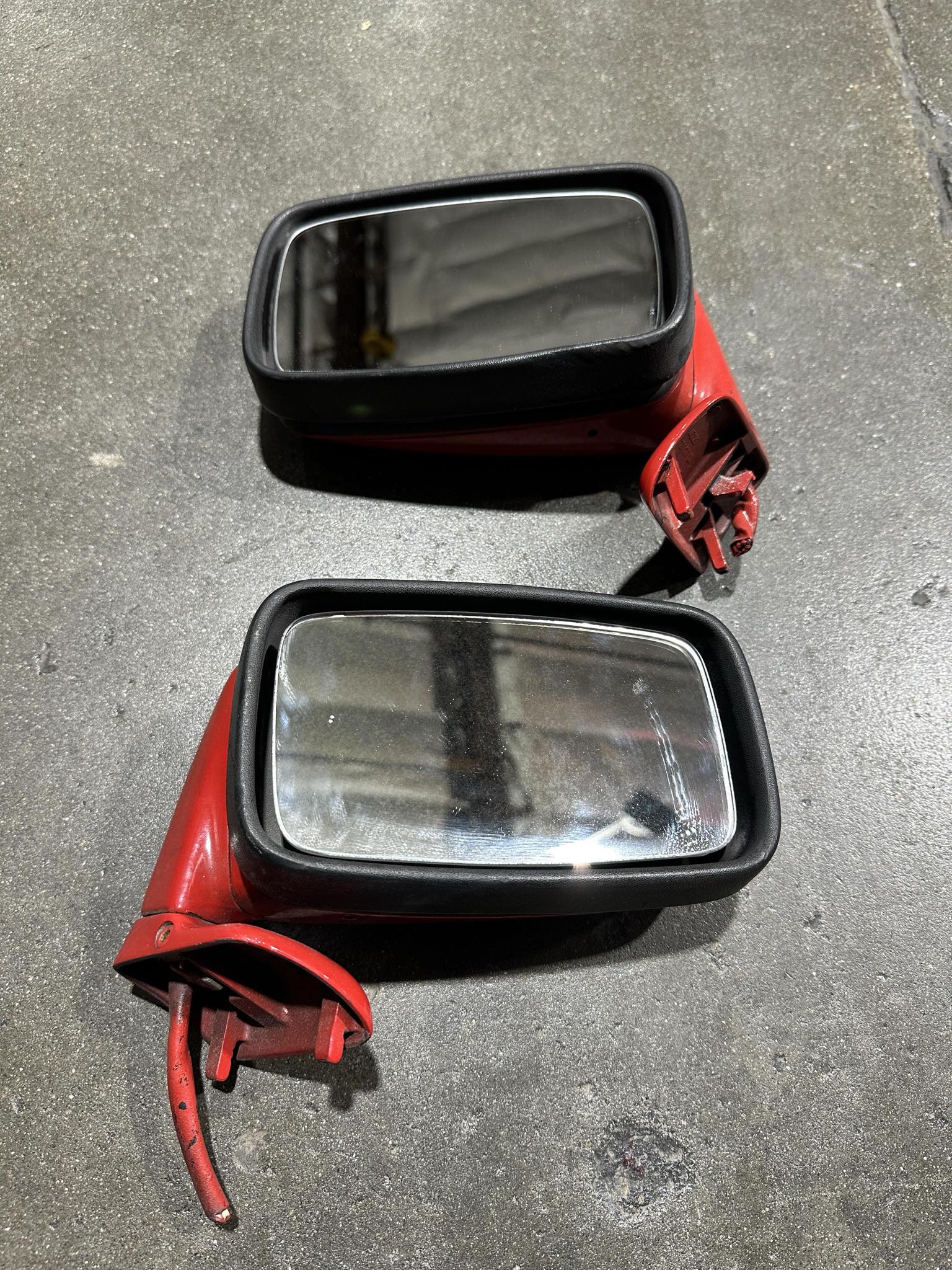 964 Racing Mirrors OEM 1978 - 1989 Porsche 911 964 928 944 Flag Mirror – Retrowerks Garage