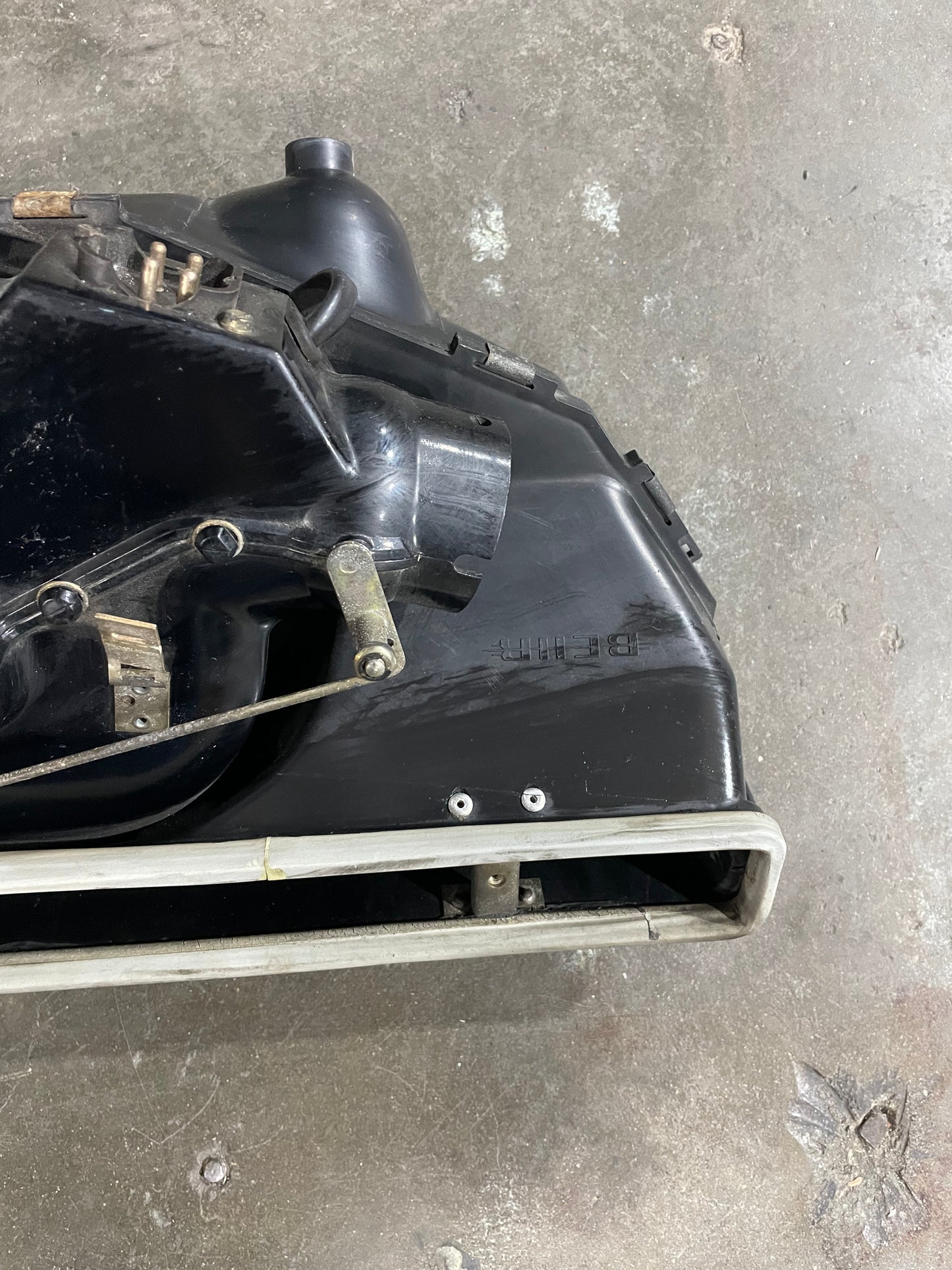 Fresh Air Inlet Box