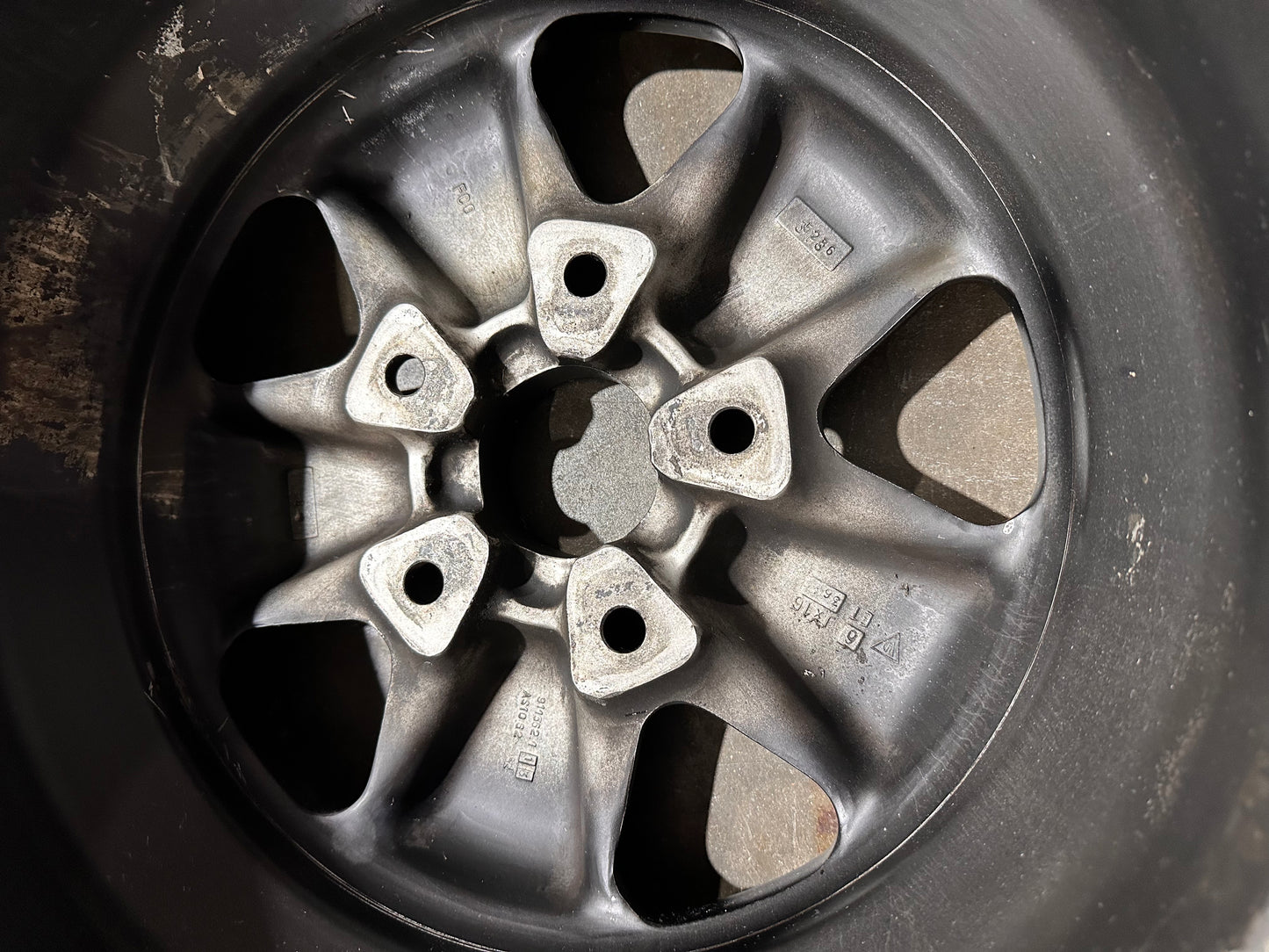 Full Set of 16 x 6's/7's Fuchs
